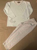 Pyjama fille 110 bleu clair avec dessins pattes, Ophalen of Verzenden, Nieuw, Meisje, Nacht- of Onderkleding
