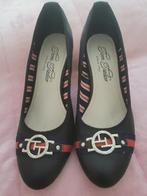 Als nieuw heel mooie pumps van Tom Tailor, Kleding | Dames, Schoenen, Ophalen of Verzenden, Zo goed als nieuw, Pumps