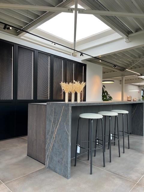 Toonzaalkeuken, Huis en Inrichting, Keuken | Complete keukens, Nieuw, Dubbelwandige keuken, Zwart, Ophalen