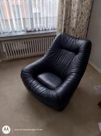 Zwarte lederen 1 persoonszetel, Huis en Inrichting, Fauteuils, Ophalen, Gebruikt, Leer