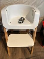 Stokke Steps kinderstoel wit plastiek/hout, Ophalen, Zo goed als nieuw