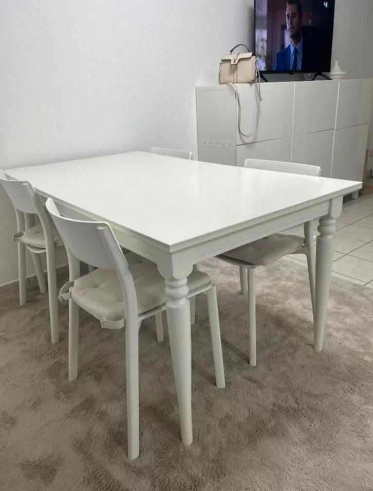 Ikea eettafel, Huis en Inrichting, Tafels | Eettafels, Zo goed als nieuw, Ophalen