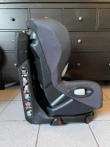 Autostoel Maxi Cosi Axiss (draaibaar) beschikbaar voor biedingen
