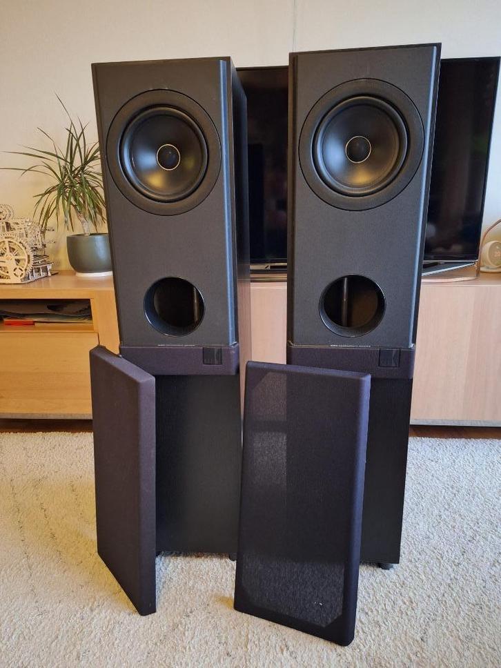Kef Reference 103/4 luidsprekers, Audio, Tv en Foto, Luidsprekerboxen, Gebruikt, Front, Rear of Stereo speakers, 60 tot 120 watt