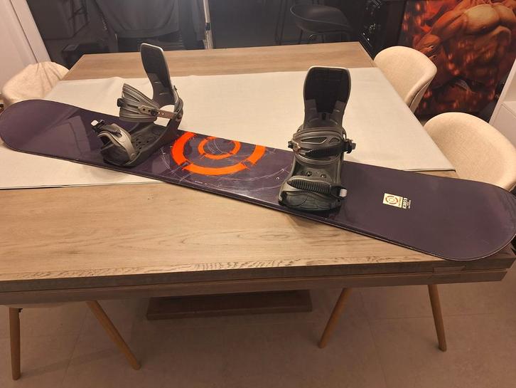 Snowboard icon59, Sports & Fitness, Snowboard, Planche, Enlèvement