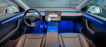 Tesla Model Y / 3 2020-2024 Ambient Upgrade Kit beschikbaar voor biedingen