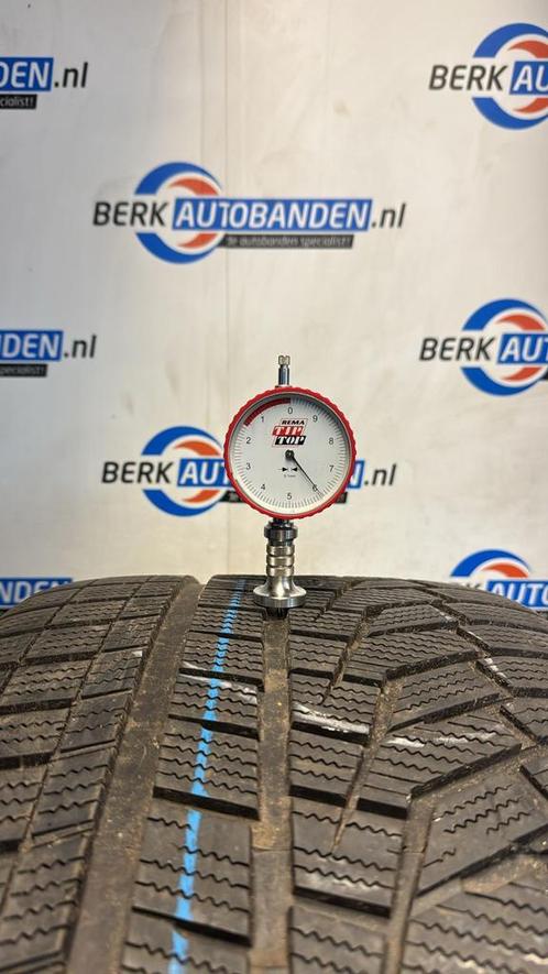 2x Hankook Winter I'Cept Evo2 SUV 295/35 R23 108W 295/35/23, Auto-onderdelen, Banden en Velgen, Band(en), Winterbanden, Overige maten