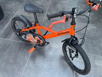 Kinderfiets 16 inch - Btwin 500 Robot beschikbaar voor biedingen