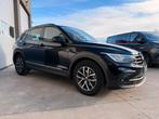 Volkswagen Tiguan / 2022 / 47000km/ 1.5TSI / Automaat, 4 cilinders, Zwart, Bedrijf, 5 zetels