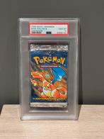Base Set Charizard Booster Pack - PSA 10, Ophalen of Verzenden, Booster