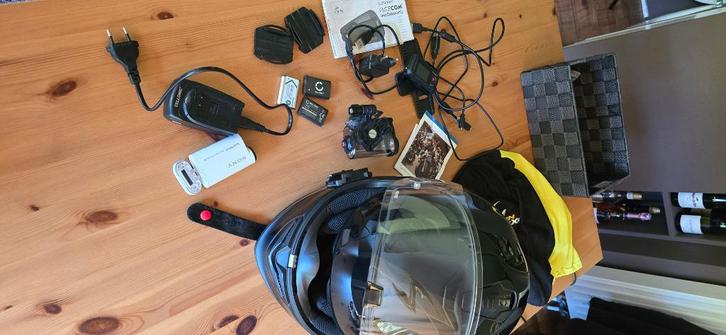 Casque Scorpion + Intercom+ Action-Cam, Motos, Vêtements | Casques de moto, Hommes, Casque intégral, L, Autres marques, Seconde main