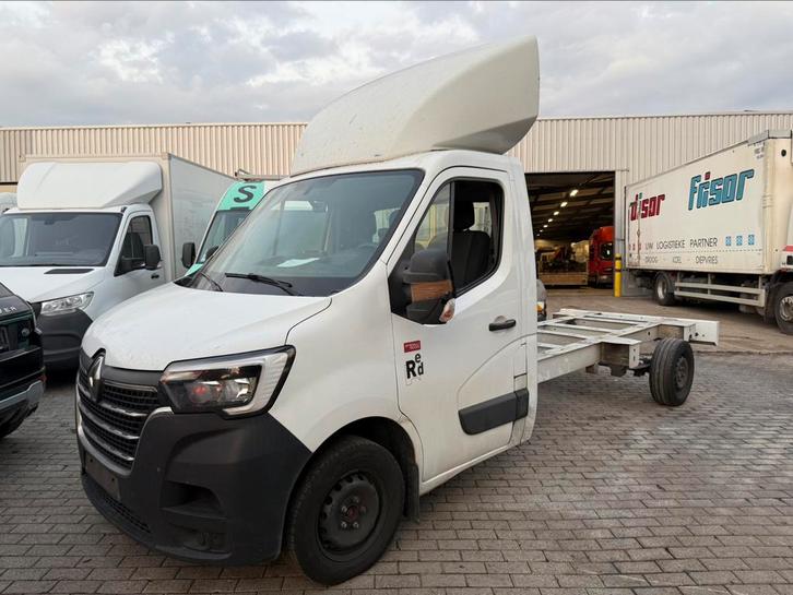 Renault master 2.3dci 145pk chassis cabine, Auto's, Bestelwagens en Lichte vracht, Bedrijf, Te koop, Renault, Diesel, Ophalen