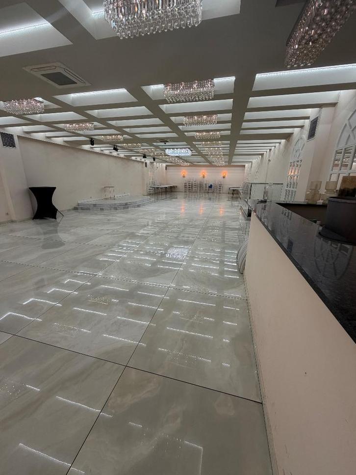 Feestzaal te koop, Immo, Huizen en Appartementen te koop, Antwerpen (stad), 1500 m² of meer, Overige soorten, Verkoop zonder makelaar