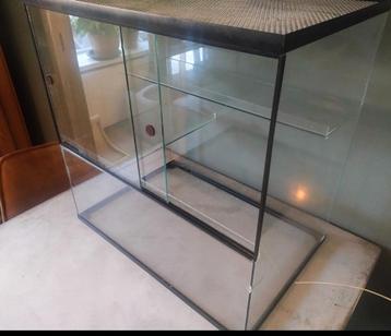 Knaagdier hok terrarium reptielen  beschikbaar voor biedingen