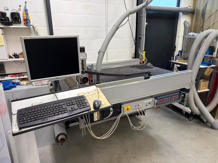 Cnc frees en graveertafel afm. 100x150cm, Doe-het-zelf en Bouw, Gereedschap | Freesmachines, Gebruikt, Elektrisch, Overige soorten