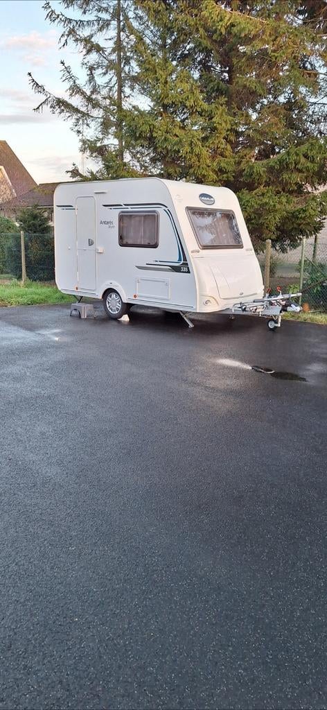 Heel mooie caravan antares style 335 .vaste prijs 10000 €, Caravans en Kamperen, Caravans, Particulier