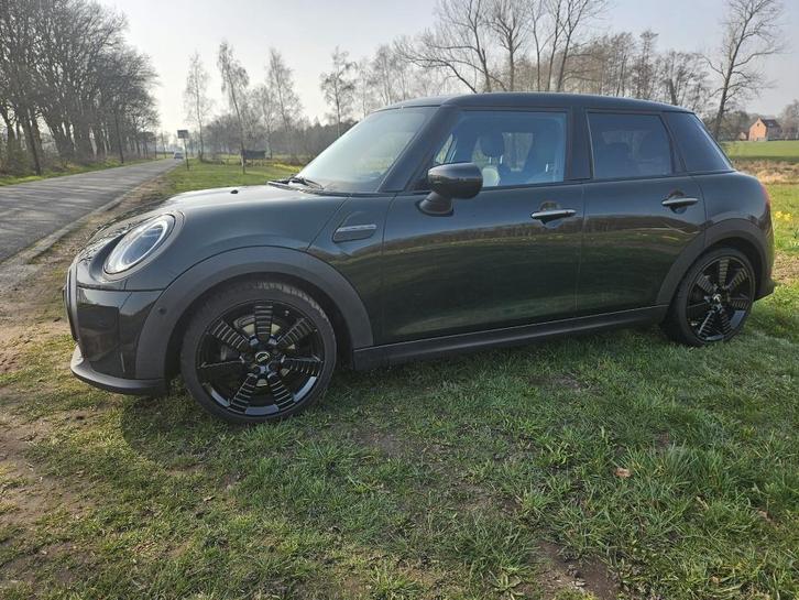 MINI Cooper, Auto's, Mini, Bedrijf, Cooper, ABS, Achteruitrijcamera, Airbags, Airconditioning, Bluetooth, Bochtverlichting, Centrale vergrendeling