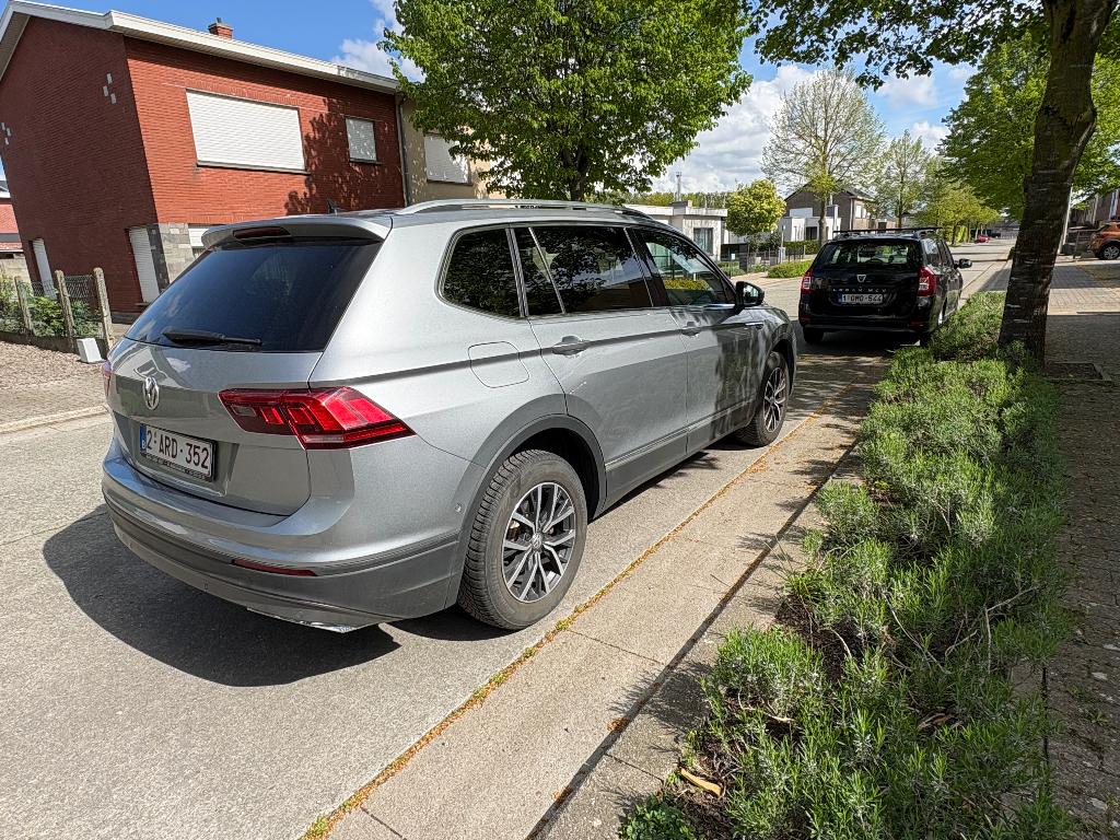Volkswagen Tiguan Highline 1.5 Benzine, Auto's, Automaat, Leder, 5 zetels, 5 deurs