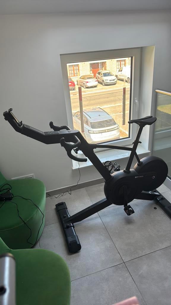 Vélo intérieur BH Fitness H9635R, Sport en Fitness, Fitnessapparatuur, Ophalen, Zo goed als nieuw