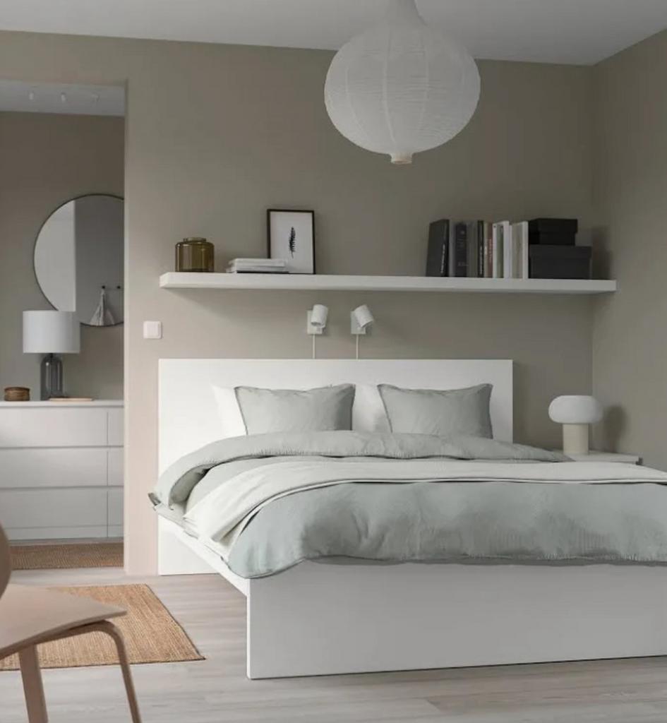 Lit Malm + matelas, Enlèvement, Comme neuf