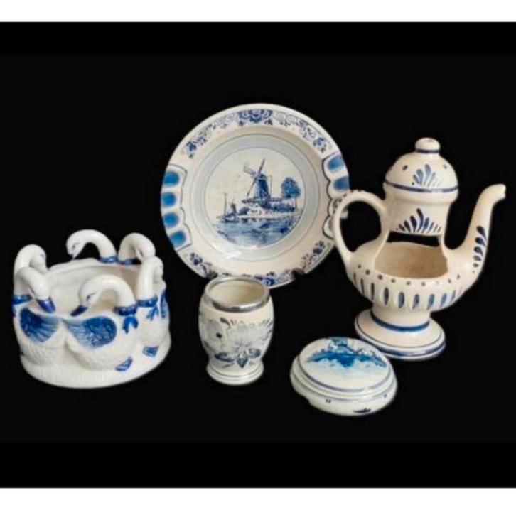 Set 1950-1960 antiek Delftsblauw servies theepot Vaas Pot, Antiek en Kunst, Antiek | Servies los, Ophalen of Verzenden