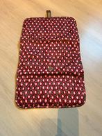 verzorgingskussen, Kinderen en Baby's, Babykleding | Mutsen, Sjaals en Wanten, Ophalen, Zo goed als nieuw