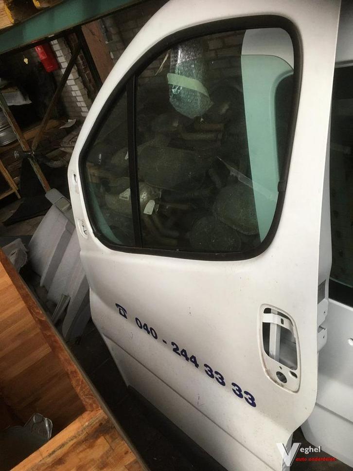 Portier links voor Opel Vivaro , Renault traffic '06, Autos : Pièces & Accessoires, Carrosserie & Tôlerie, Porte, Utilisé, Enlèvement
