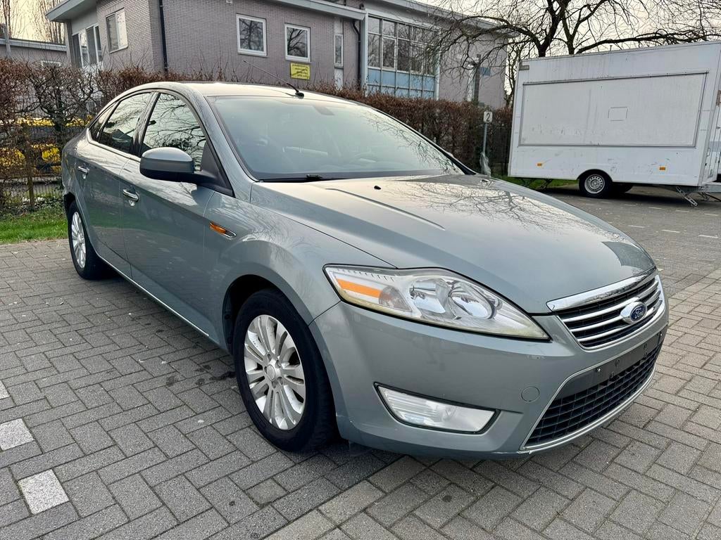 Mondeo Ghia 1.8 Tdci 186000 km Airco, Autos, Achat, Entreprise, Mondeo, Boîte manuelle