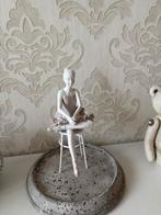 J-Line Ballerine sur chaise, Enlèvement ou Envoi, Comme neuf