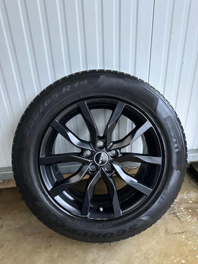 Range Rover Sport velgen 19” + banden (MAK, zwart), Gebruikt, Banden en Velgen, Winterbanden, 235 mm