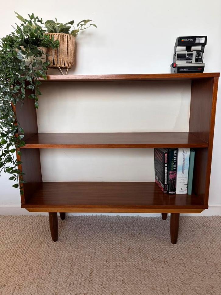 Vintage | boekenkastje | mid century, Huis en Inrichting, Kasten | Boekenkasten, Gebruikt, 50 tot 100 cm, Minder dan 100 cm, 25 tot 50 cm