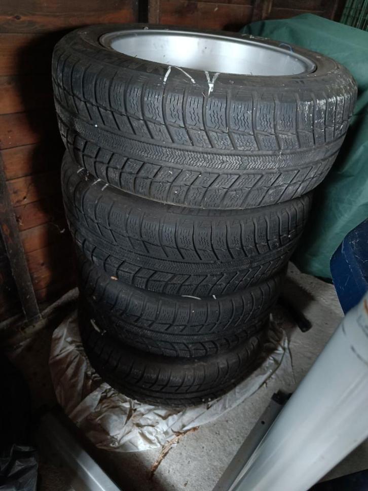 Winterbanden Michelin en velgen Borbet, Auto-onderdelen, Banden en Velgen, Band(en), Winterbanden, Ophalen