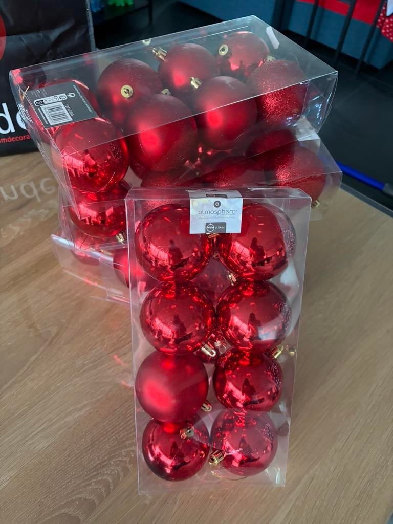 Rode kerstballen, Ophalen, Zo goed als nieuw