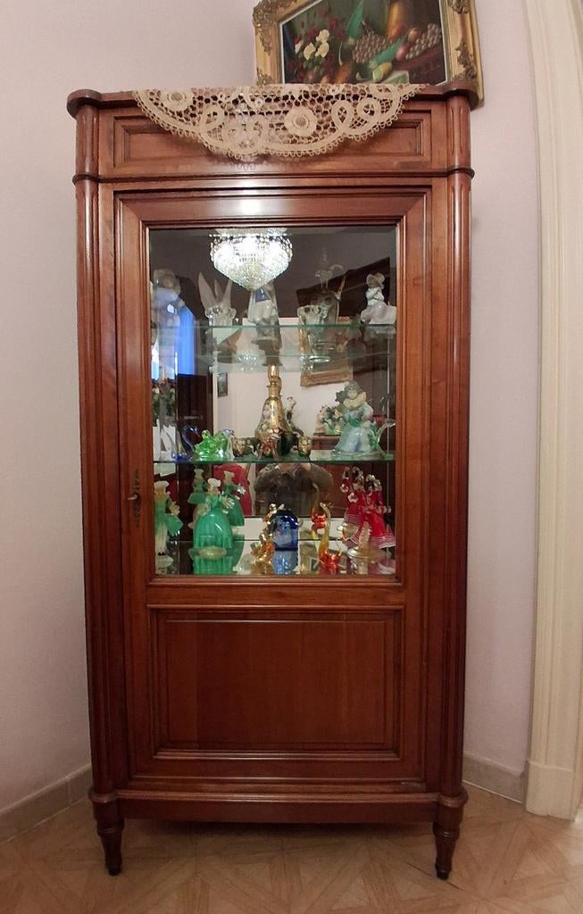 Vitrine avec miroir très élégante en merisier, Antiek en Kunst, Antiek | Meubels | Kasten, Ophalen