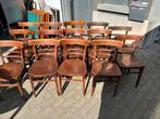 Lot houten café stoelen, Ophalen, Gebruikt, Bruin, Vijf, Zes of meer stoelen