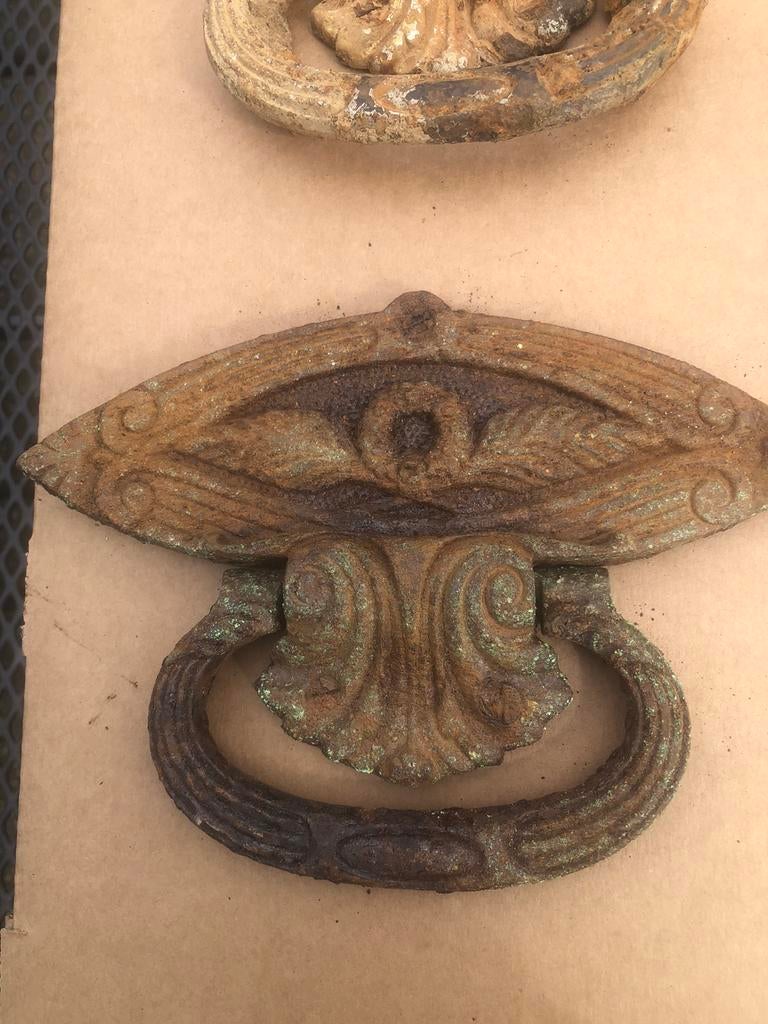 Antieke handgreep, Ophalen