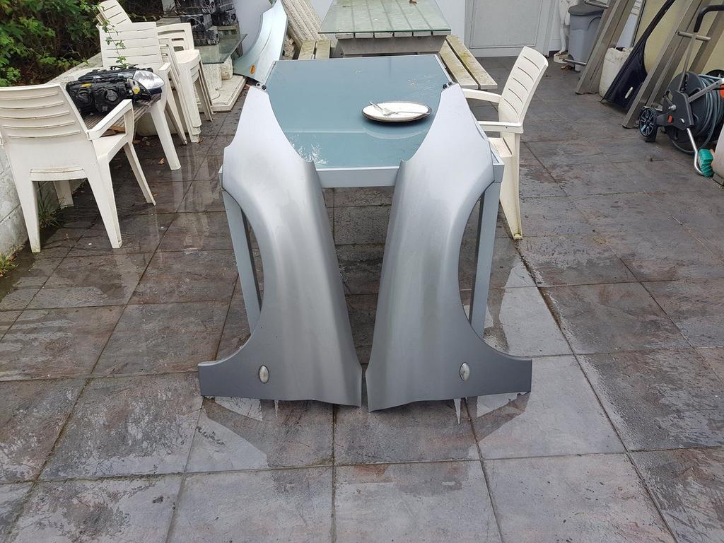 PEUGEOT 206 VOORSCHERMEN BOLLE UITVOERING BJ 98 TOT 2008, Auto-onderdelen, Gebruikt, -, -, Ophalen of Verzenden