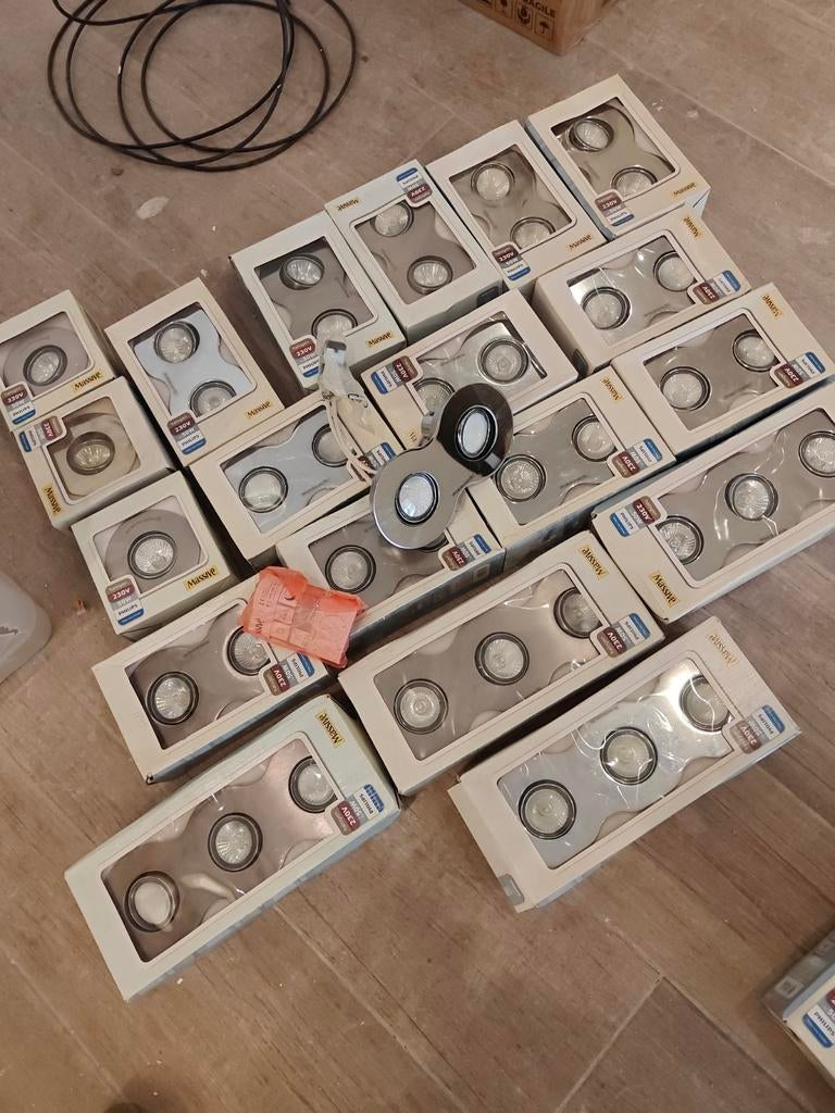 Inbouw spots .. nieuw in de doos., Huis en Inrichting, Lampen | Spots, Ophalen, Led