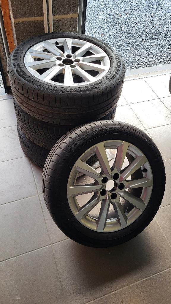 Kit jantes alu Audi A1 195/55R16 excellent état et pneus, Autos : Pièces & Accessoires, Pneus & Jantes, Pneus et Jantes, 4 Saisons