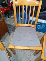3 degelijke houten stoelen met kussen, Huis en Inrichting, Stoelen, Ophalen, Hout