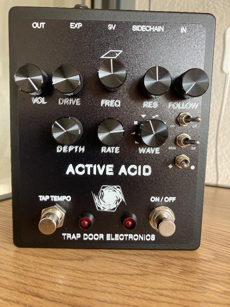Trap Door Electronics Active Acid (Prophet 5 Filter), Musique & Instruments, Effets, Neuf, Distortion, Overdrive ou Fuzz, Volume