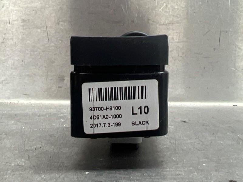 COMMUTATEUR PHARE REGLAGE C Kia Rio IV (YB) (|93700H8100|), Utilisé, Kia