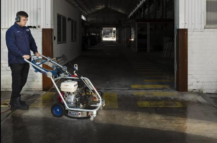 Nettoyeur de terrasse et autres surface avec Karcher à louer, Doe-het-zelf en Bouw, Reinigingsmachines, Zo goed als nieuw, Overige typen