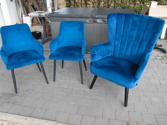 Design zetel + 2 stoelen in petroleum blauw velvet, Huis en Inrichting, Stoelen, Zo goed als nieuw, Blauw, Ophalen