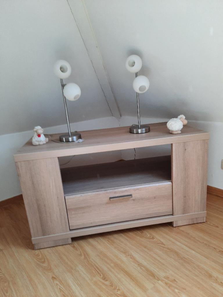 tv meubeltje, Enlèvement, Comme neuf