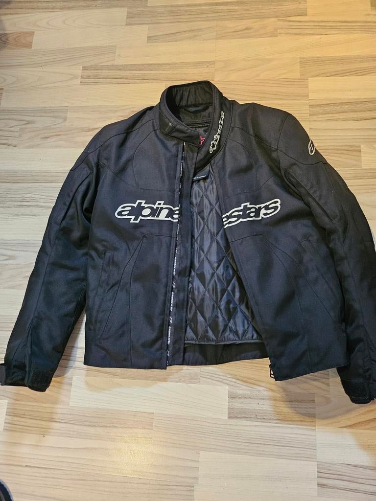 Jas Alpinestars, Ophalen
