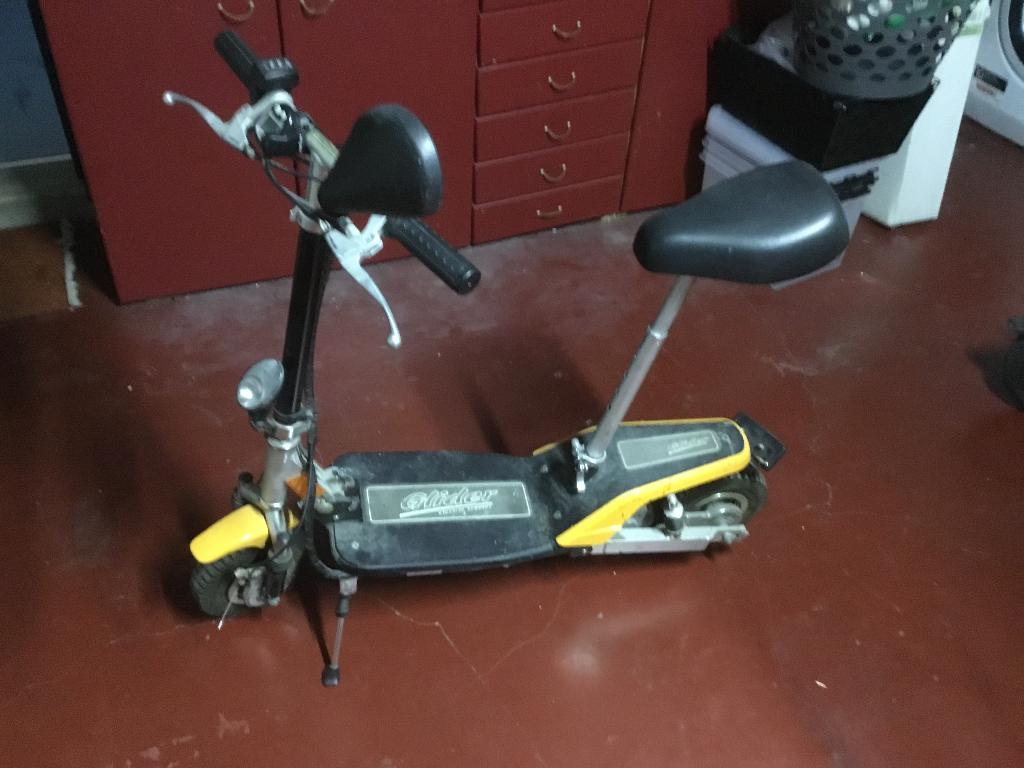 Step: elektrische step scooter in aluminium Made in Europa, Ophalen, Gebruikt, Elektrische step (E-scooter)