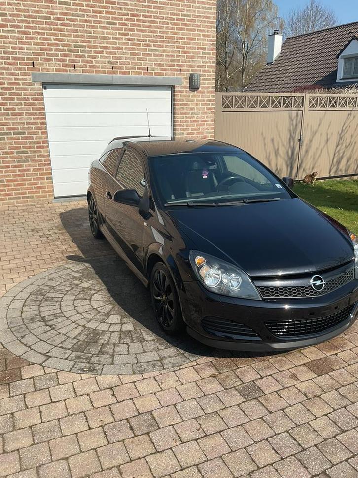 Opel Astra GTC 3-deurs 1700D, Auto's, Opel, Particulier, Astra, Elektrische ramen, Diesel, 3 deurs, Ophalen