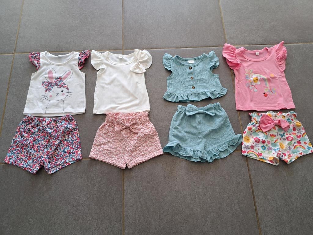 Baby kleding 6 tot 9 maanden, Kinderen en Baby's, Babykleding | Baby-kledingpakketten, Ophalen of Verzenden