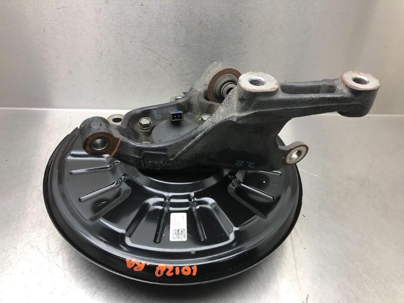 WIELNAAF ACHTER Hyundai i30 Fastback (PDEBA / PEDBC), Gebruikt, Hyundai